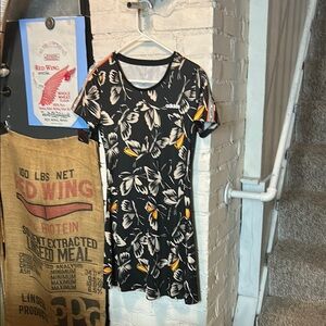 Adidas Black and Orange Dress 👗 n Women’s Size Small Regular